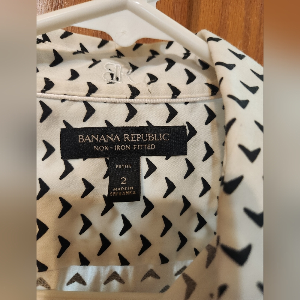 Banana Republic Black and White Patterned Shirt